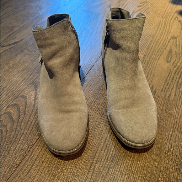 Blondo Waterproof Booties Sand Size 9 - Picture 2 of 7